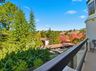 1221 Avenida Sevilla APT 1B, Walnut Creek, CA 94595