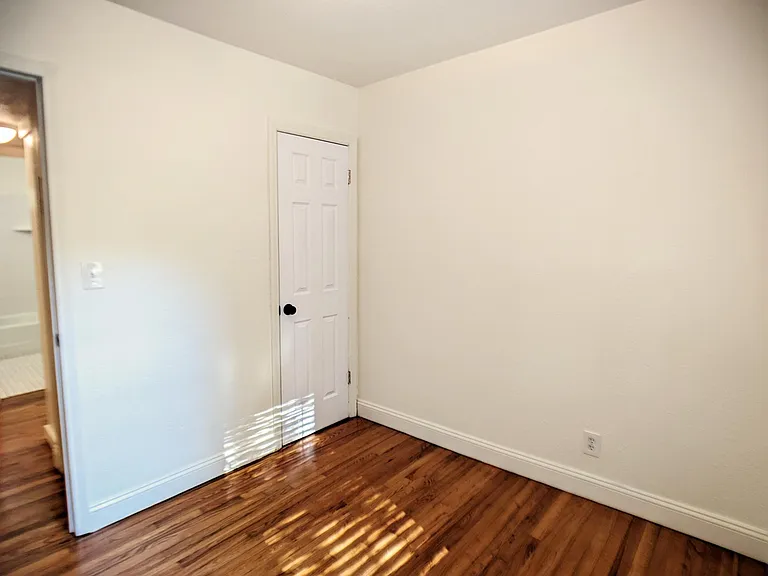 7223 Beverly St — Photo 10