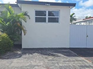 7860 SW 17th St #A, Miami, FL 33155