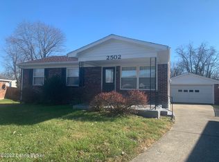 2502 Tavistock Ct, Louisville, KY 40272