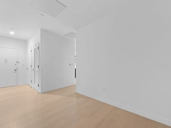 350 Clarkson Avenue image 7 of 9