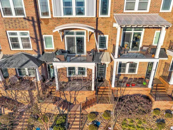214 Gibbs St, Greenville, SC 29601