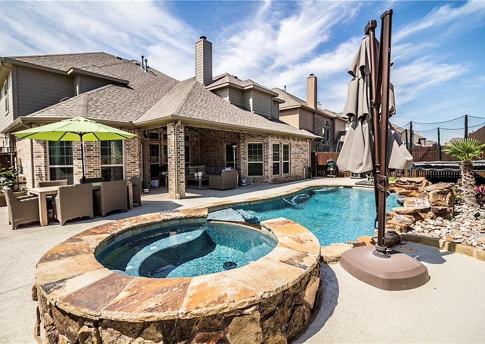 1st image of 14241 Sugar Hill Dr