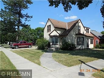 1st image of 202 N Armstrong Ave