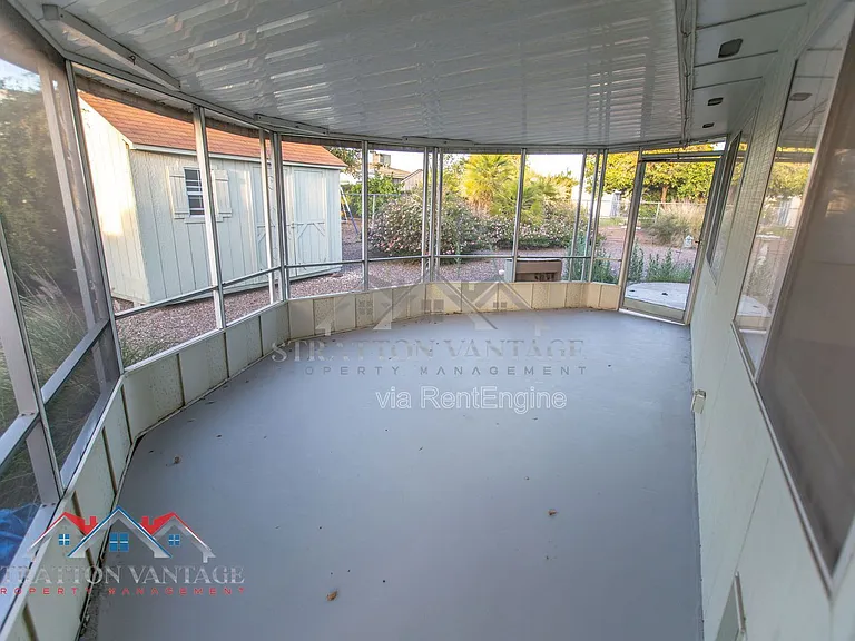 5706 E Des Moines St — Photo 36