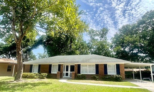 1st image of 14 Ossabaw Road