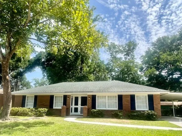 14 Ossabaw Road, Savannah, GA 31410