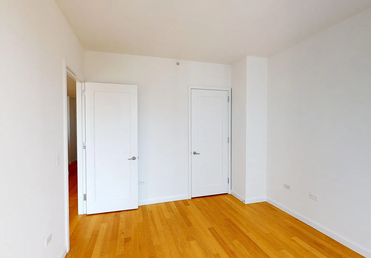 795 Columbus Avenue — Photo 4