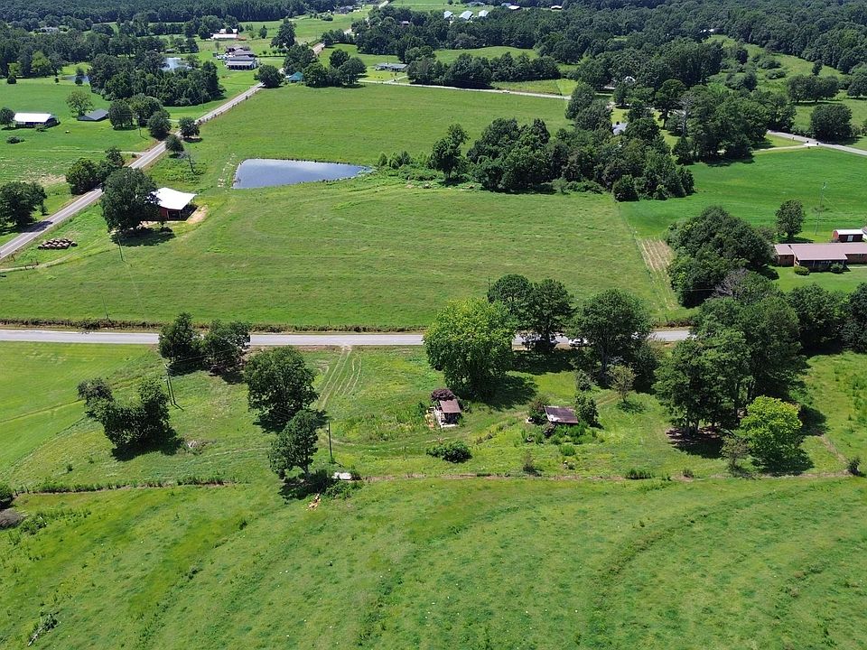 2nd image of 3711 County Road 781