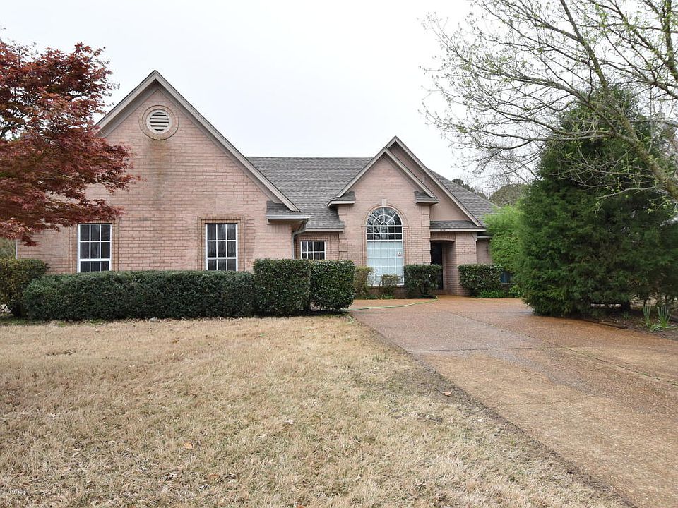 1st image of 9091 Plantation Lakes Dr