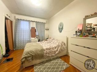 30-15 48th St #2J, Astoria, NY 11103