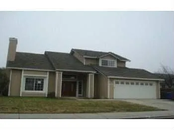 688 Jonquil Dr photo 1