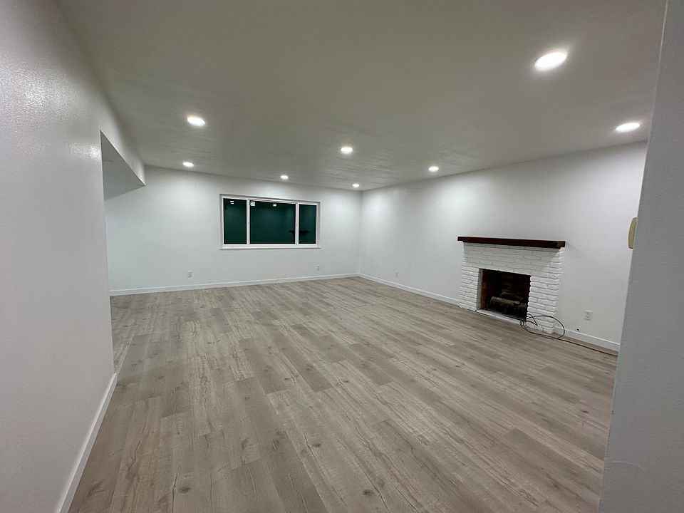 1st image of 6142 Fremont Way