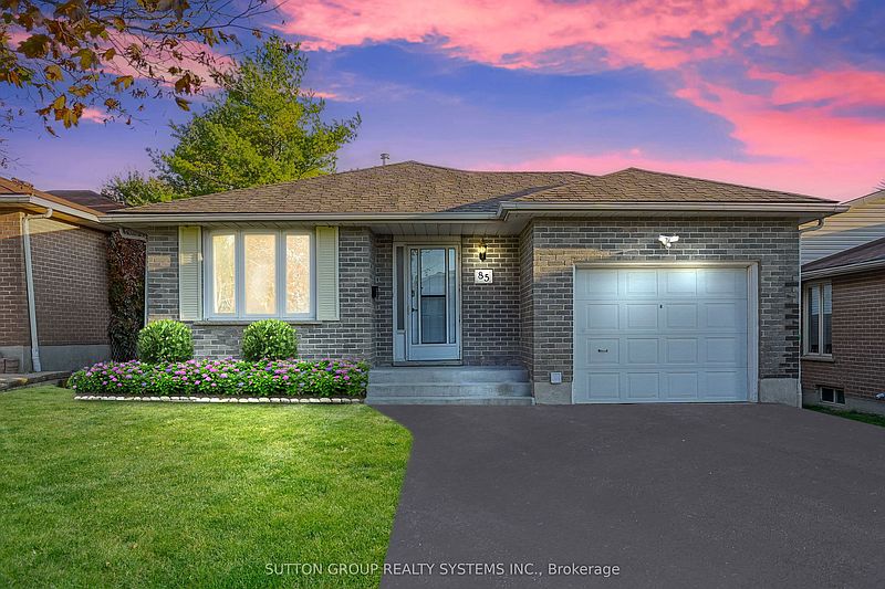 Kitchener House for rent - 3 Bedrooms — photo 12