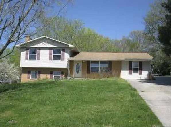 2616 Gilliam Cir, Talbott, TN 37877