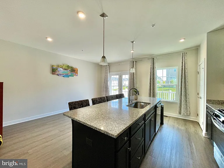 1518 Wilmer Park Ln — Photo 20