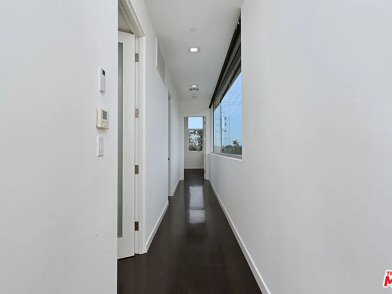 11610 Ohio Ave #1 — Photo 22