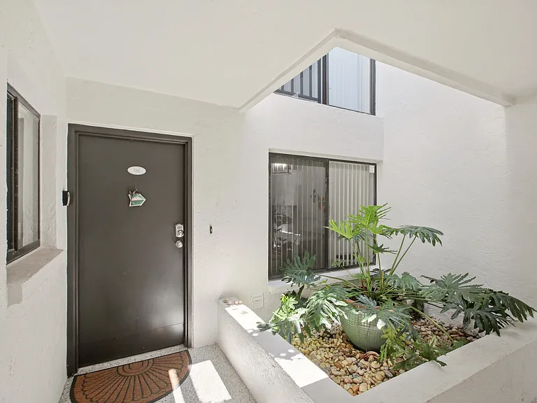 3705 E Bay Dr #116 — Photo 5