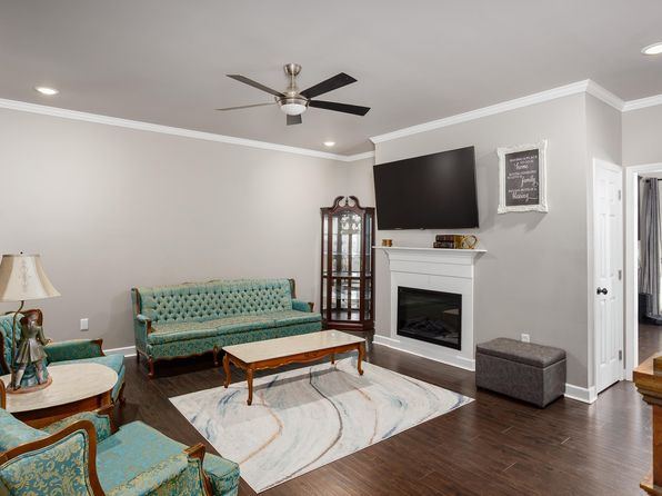 399 County Road 239, Florence, AL 35633