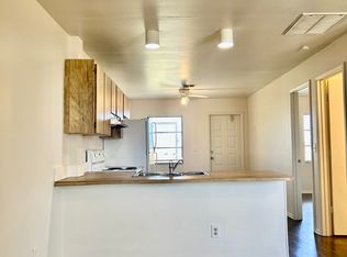 1/1 Apartment with Screen Lanai, Cape Coral, FL 33909