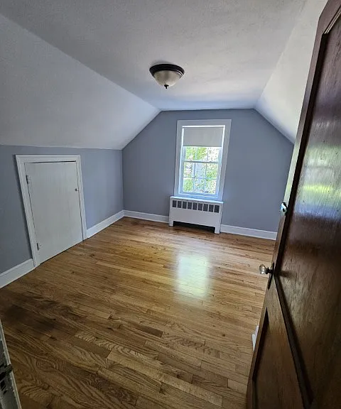 194 Bidwell St — Photo 9