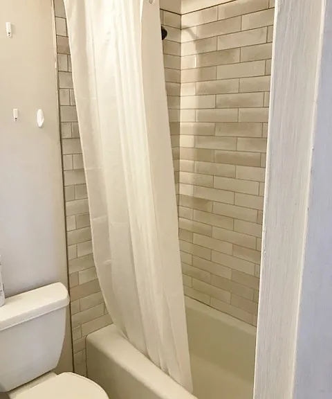 29 Hoyt St #B6 — Photo 2