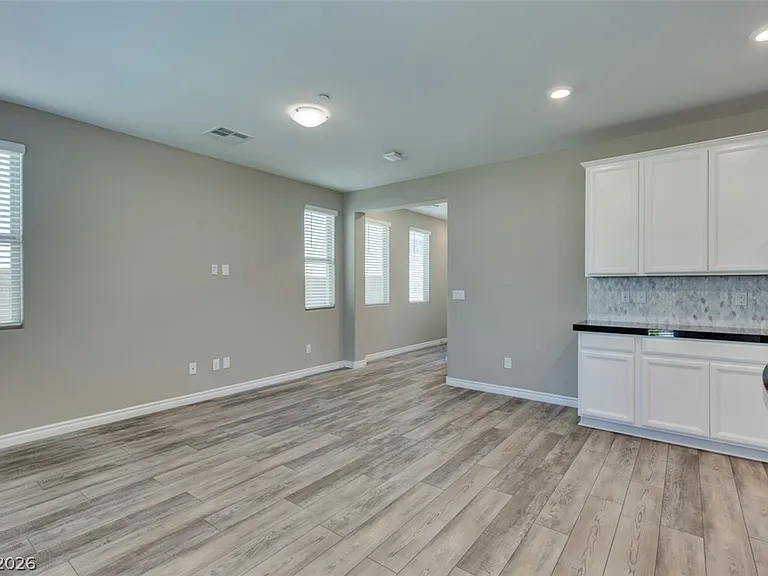 3216 Azalea Ridge Ct — Photo 8