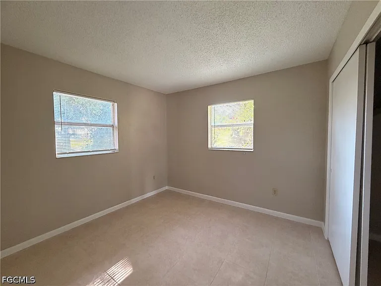 18433 Iris Rd — Photo 12
