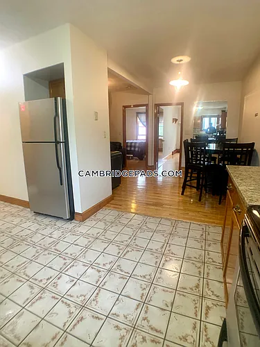 1124 Cambridge St Photo 1 1124 Cambridge St Photo 1