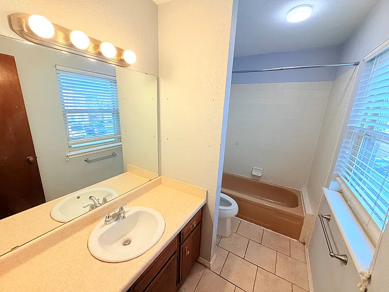 8077 NW 23rd St #8077 — Photo 19