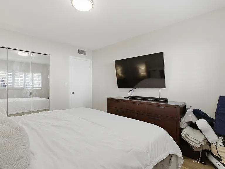 4611 W Fig St #103 — Photo 5