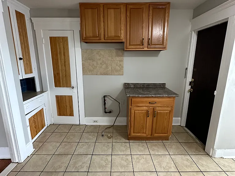 64 Stanley St #3C — Photo 2