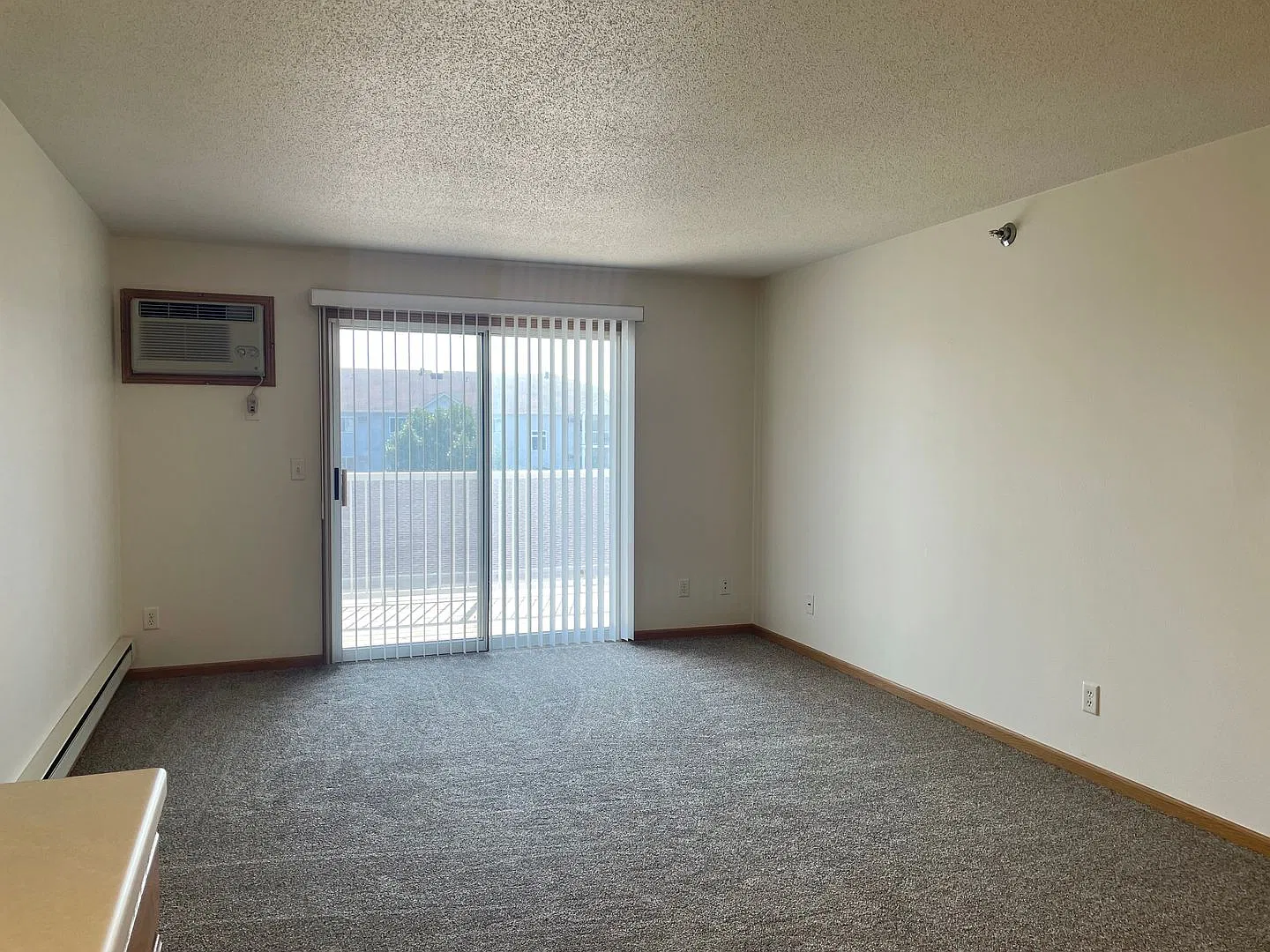 Pointe West VI — Photo 4