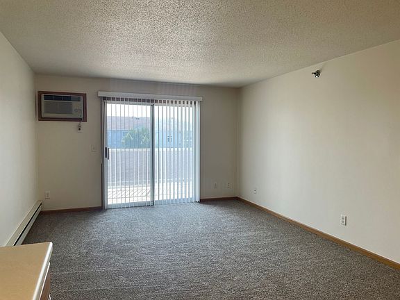 4th image of 4281 33rd Ave S #305