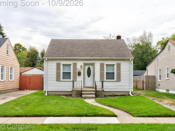 14987 University St, Allen Park, MI 48101