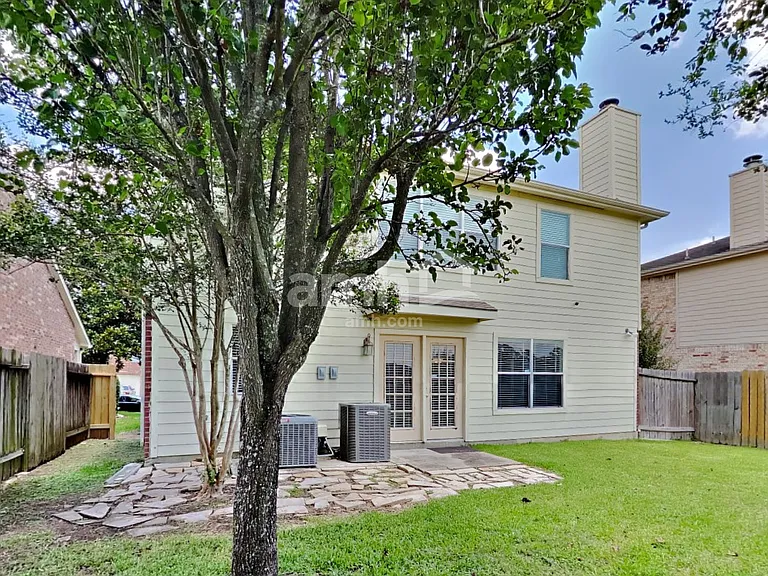 674 Cypresswood Trce — Photo 21