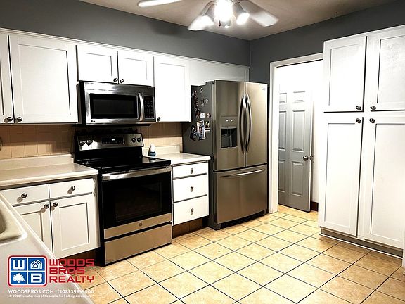 3rd image of 1215 N Howard Ave