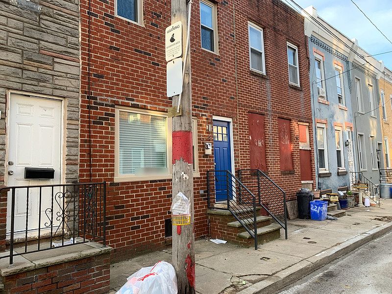 2nd image of 2238 Greenwich St.