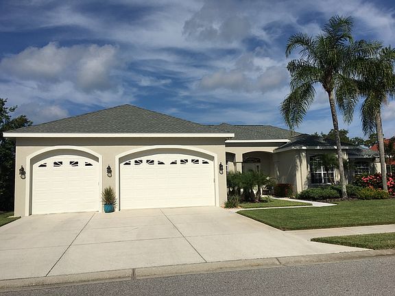 2nd image of 8447 Woodbriar Dr