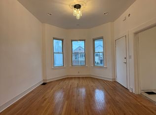 613 W 46th Pl, Chicago, IL 60609