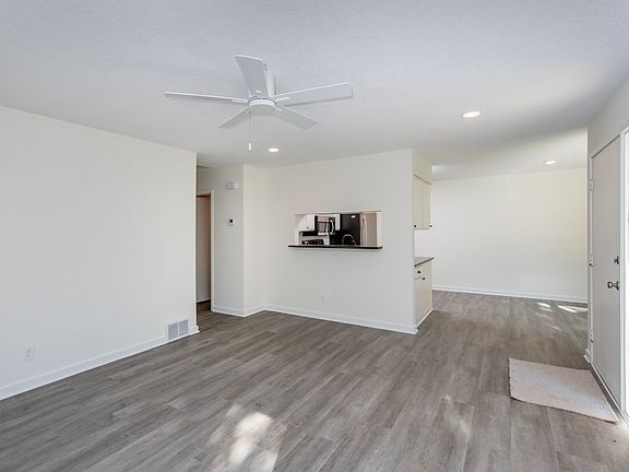 5th image of 131 Bordeaux Ct
