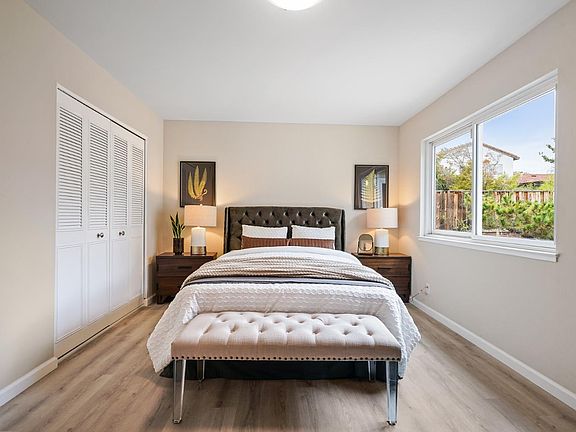 3rd image of 2841 Helmsley Dr