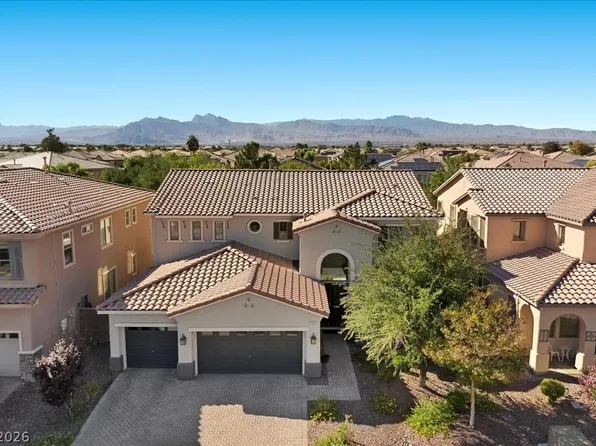 7025 Puetollano Dr, North Las Vegas, NV 89084
