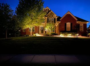 7021 Oakhurst Ridge Rd, Clarkston, MI 48348