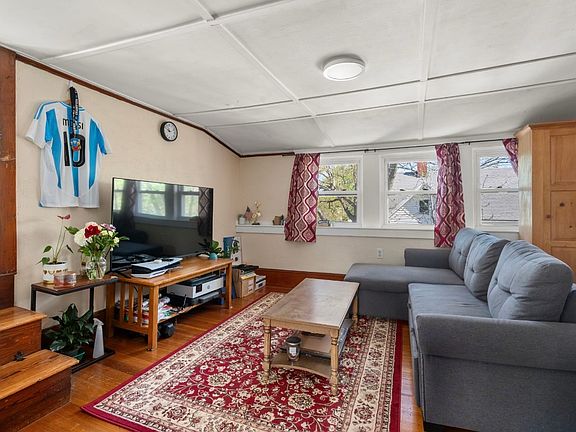 2nd image of 42 Dudley St #4