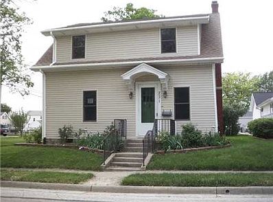 1st image of 231 N Franklin St