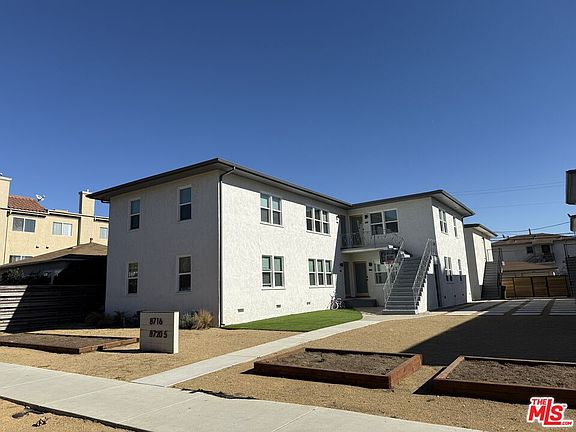 3rd image of 8716 Ramsgate Ave