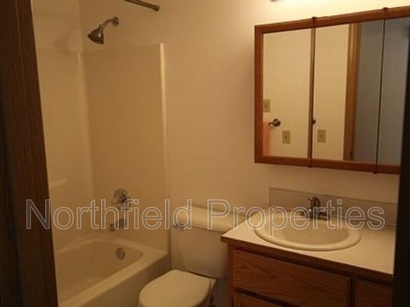 5th image of 5716 138th Pl NE