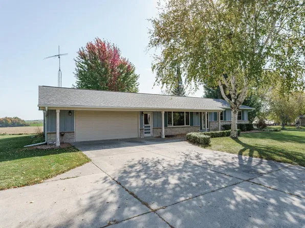 N8742 N German ROAD, Mayville, WI 53050