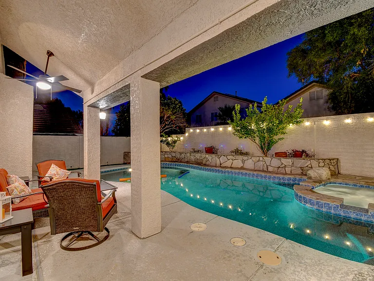 9657 Marble Peak Ct — Photo 46